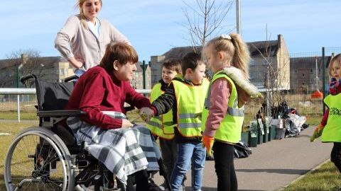 Spolupráce školy s domovem seniorů